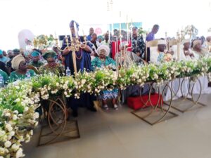 Pastor Bolu Alabi Empowers Ikere Students and Elderly with Cash Gifts